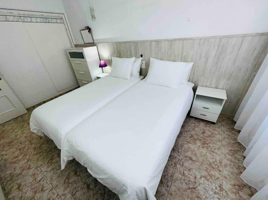 Las Vistas Beach Los Cristianos 2 Swimming Pools 외부 사진