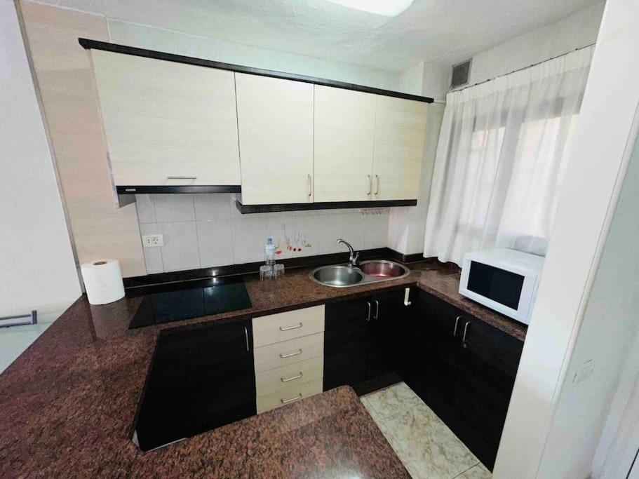 Las Vistas Beach Los Cristianos 2 Swimming Pools 외부 사진